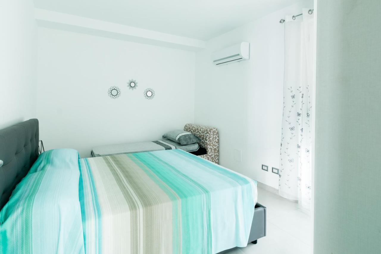 Apartament Le Isole Di Anita Lipari  Zewnętrze zdjęcie