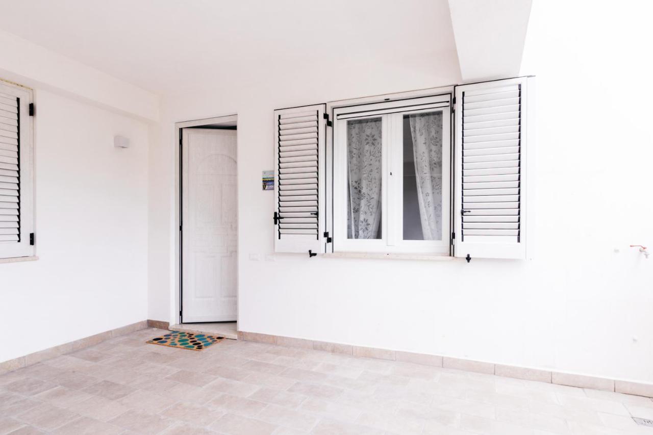 Apartament Le Isole Di Anita Lipari  Zewnętrze zdjęcie