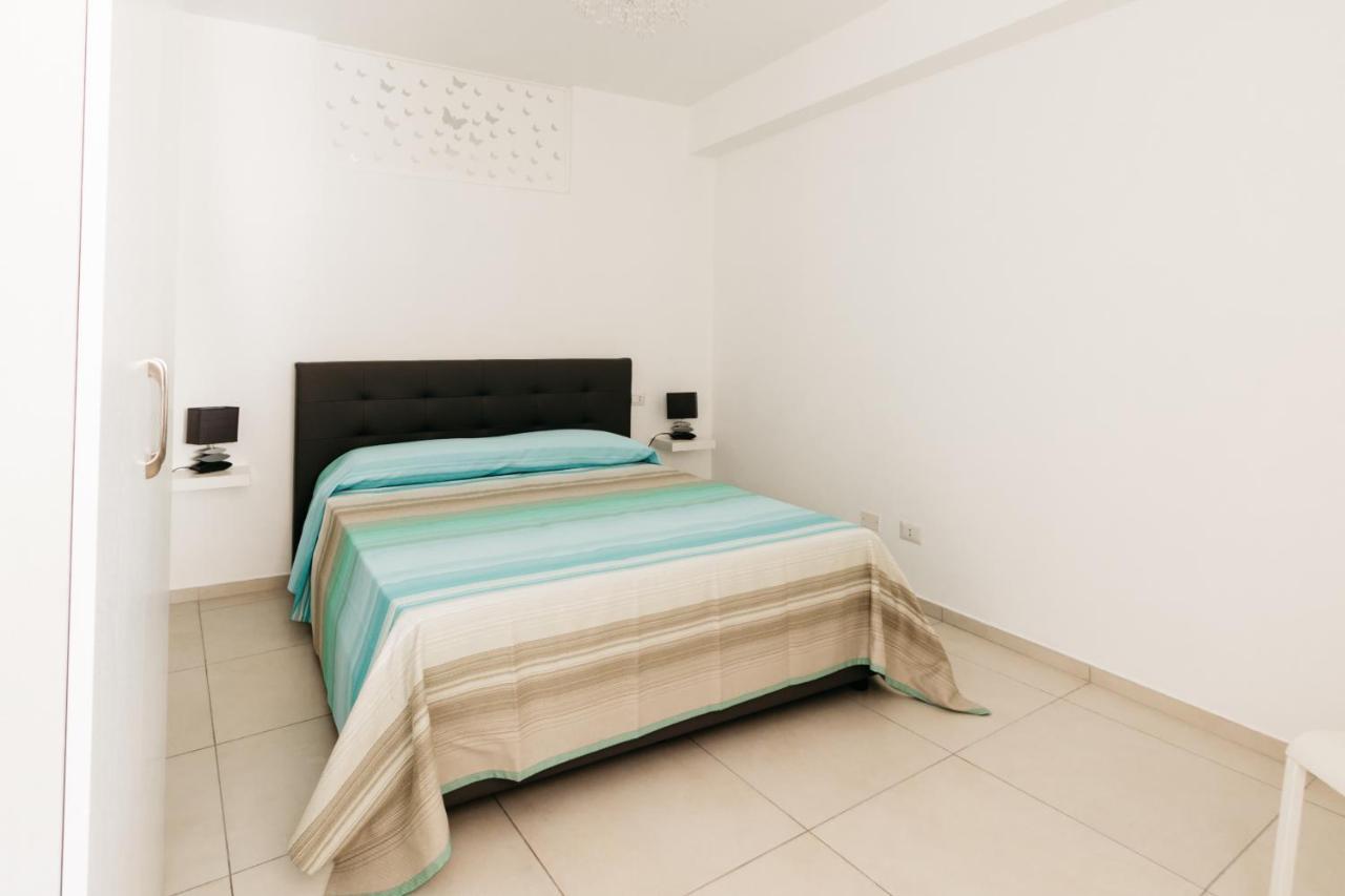 Apartament Le Isole Di Anita Lipari  Zewnętrze zdjęcie